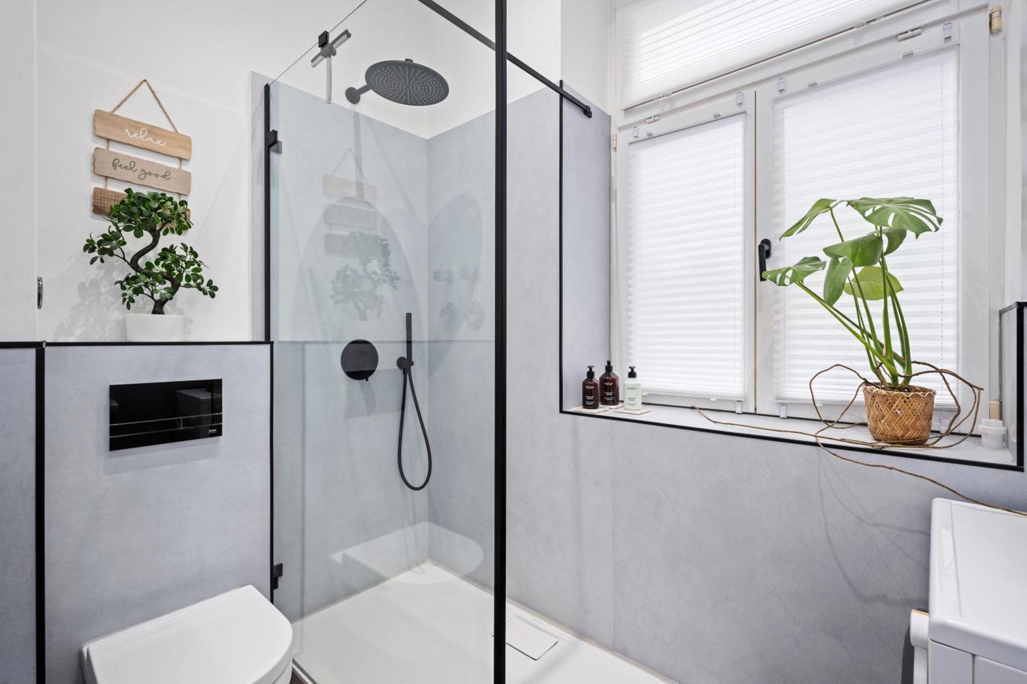 Edler Wohnraum Luxurioeses Stadtstudio Mit Balkon, Kaffeevollautomat & Klima ซวิคเคา ภายนอก รูปภาพ
